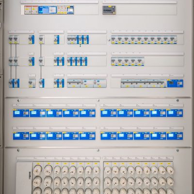 Imagem ilustrativa - aparelhagem modular em calha DIN